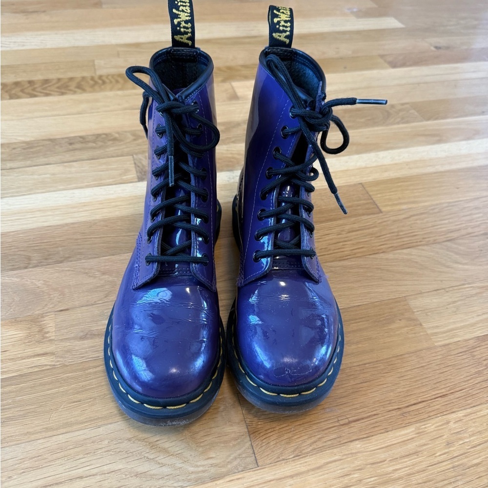 Dr. Marten's Purple 1460 WOMEN'S PATENT LEATHER LACE UP BOOTS - Picture 3 of 16